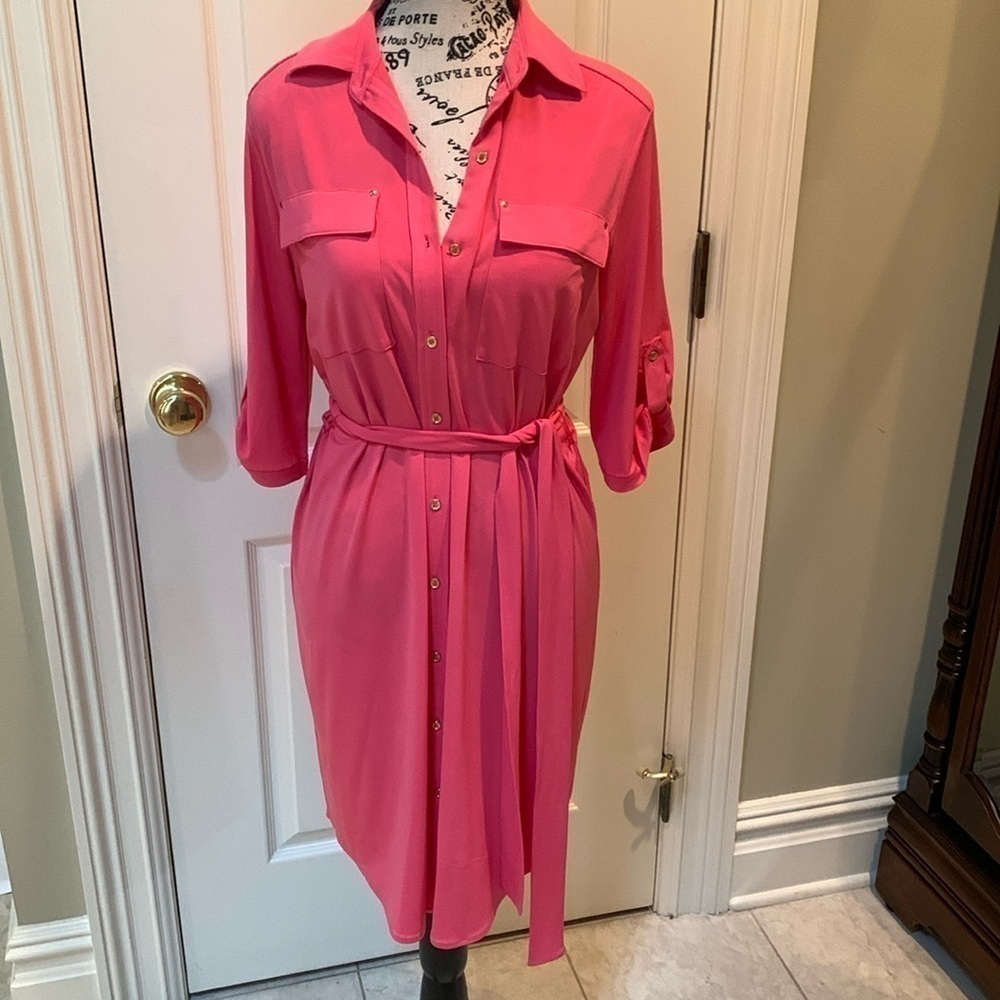 Calvin Klein hibiscus pink shirt dress. Size 6 - Picture 2 of 7